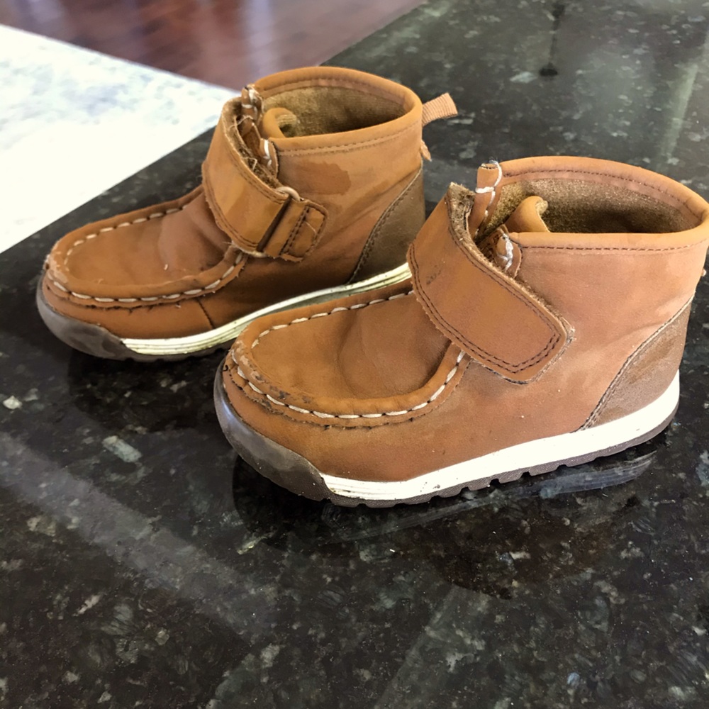Moccasin boots